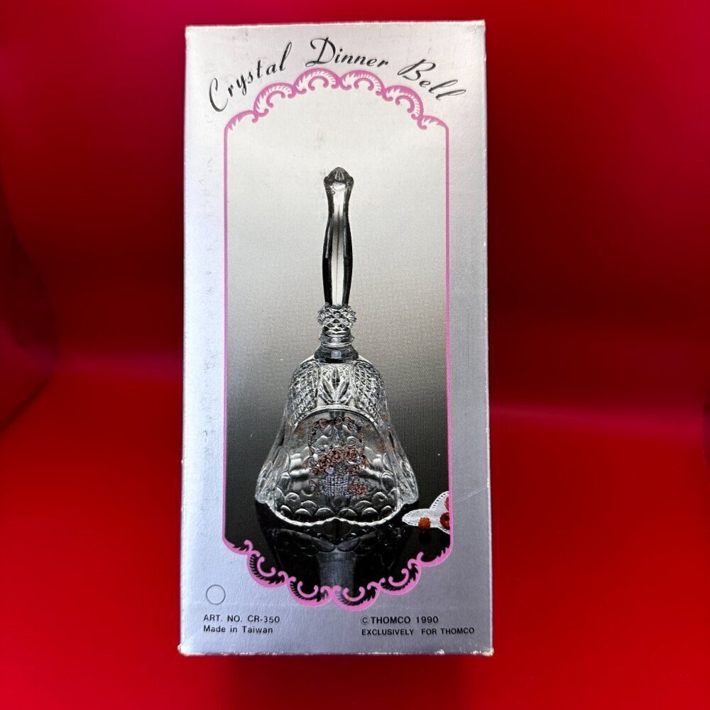 CRYSTAL DINNER BELL THOMCO COLLECTION ETCHED DEER FAMILY 24% LEAD CRISTAL